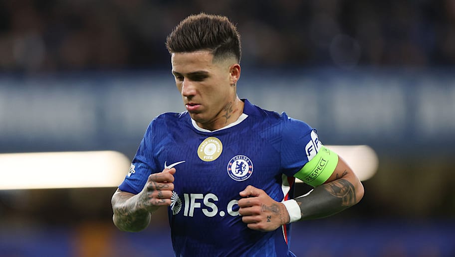 Enzo Fernandez on the pitch during a previous match