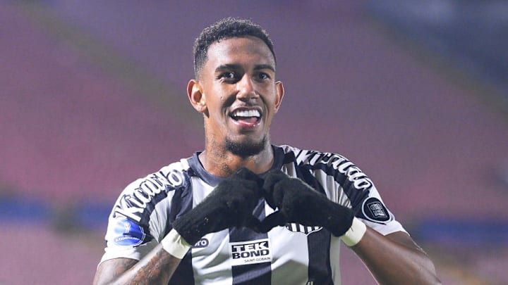FBL-SUDAMERICANA-CATOLICAECU-SANTOS