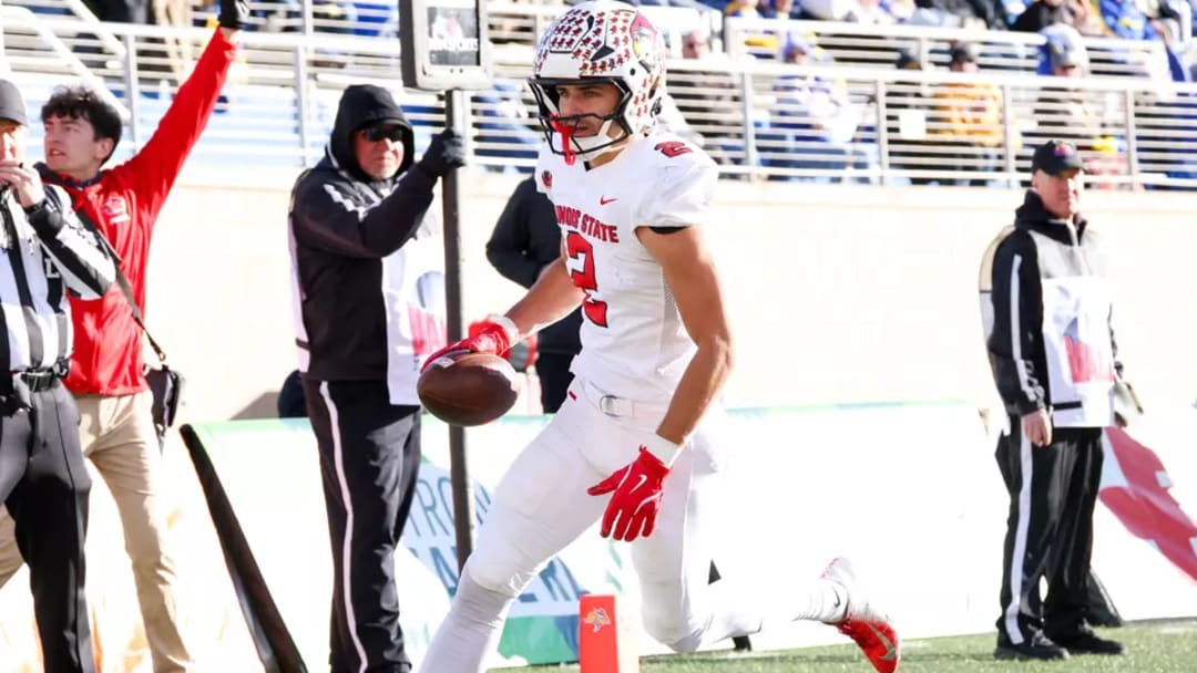 Illinois State wide receiver Daniel Sobkowicz (2)