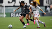 Corinthians abriu ampla vantagem no jogo de ida e decide vaga em casa