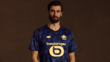 Andre Gomes in Lille's new third kit.