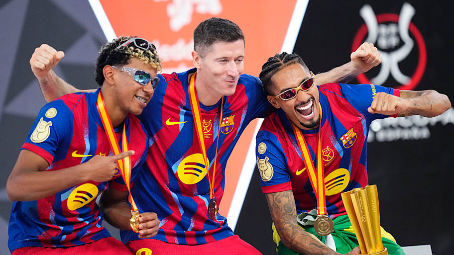 Lamine Yamal, Robert Lewandowski, Raphinha.