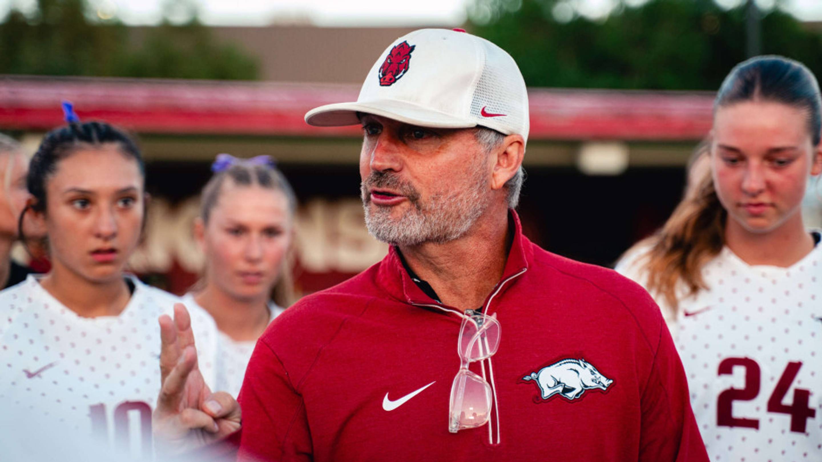 The Daily Hog: Soccer, Volleyball Leads Busy Arkansas Weekend