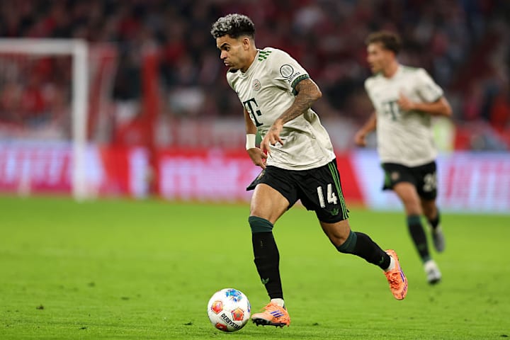 Dürfte nach einer Davies-Rückkehr vor allem vom Halbfeld aus gefährlich werden: Luis Diaz