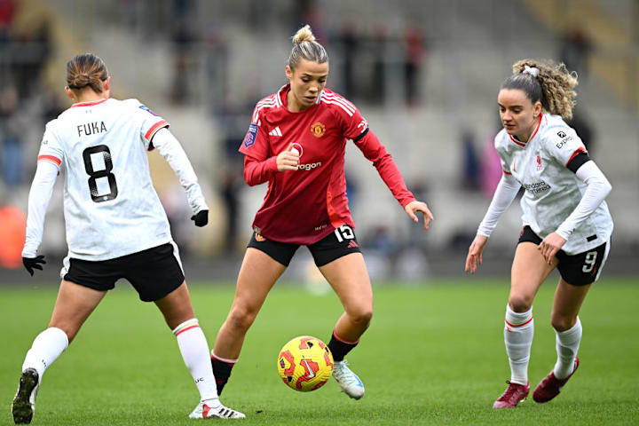 Celin Bizet, Leanne Kiernan, Fuka Nagano