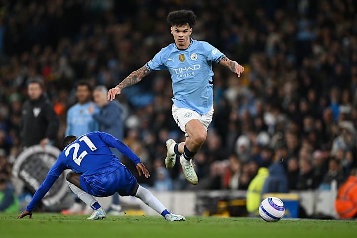 Nico O'Reilly, Ricardo Pereira
