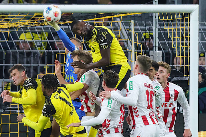 Borussia Dortmund v 1. FC Köln - Bundesliga