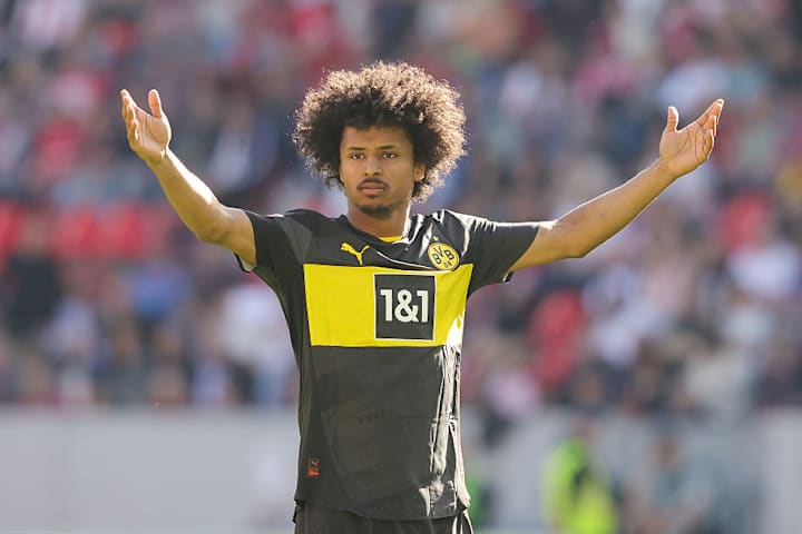 Sport-Club Freiburg v Borussia Dortmund - Bundesliga