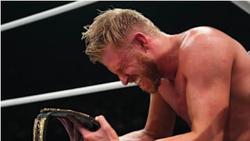 Orange Cassidy Dec 2.png