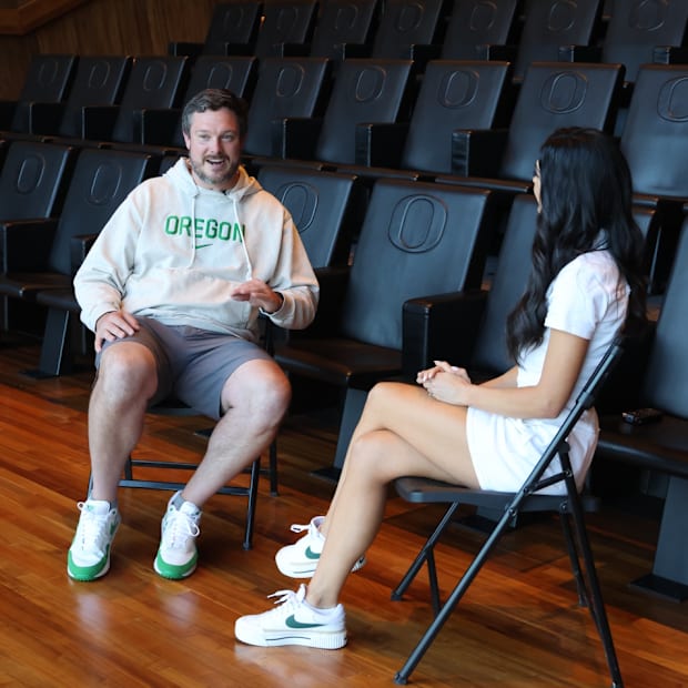 Oregon Ducks' Dan Lanning On NIL, Transfer Portal: 'We Aren't Always Highest Bidder'