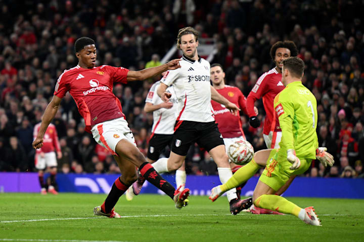 Chido Obi-Martin, Bernd Leno