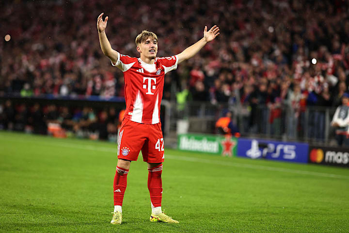 Lennart Karl traf in der Champions League im Alter von 17 Jahren und acht Monaten gegen den FC Brügge
