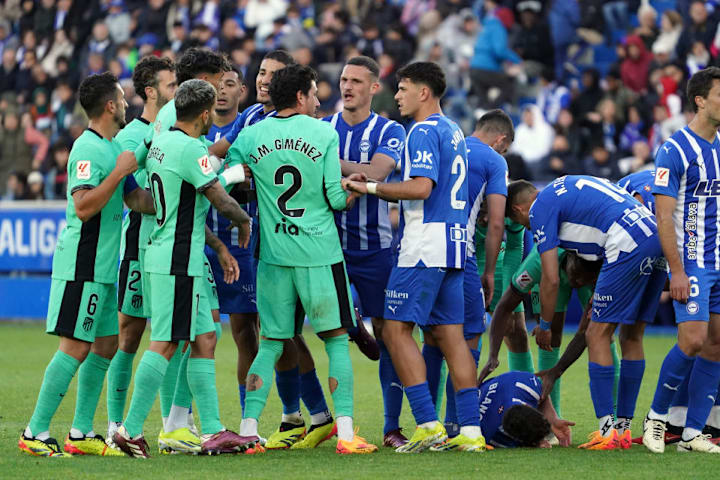 FBL-ESP-LIGA-ALAVES-ATLETICO MADRID
