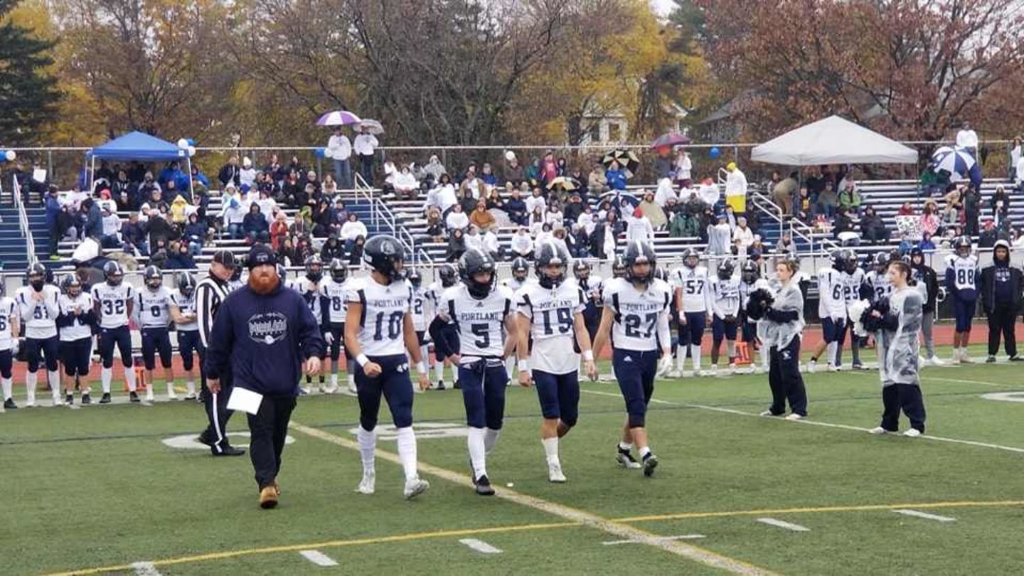 Maine (MPA) high school football playoff scores, live updates (10/31/2024)