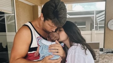 Former Husky tight end Cade Otton has a new daughter.