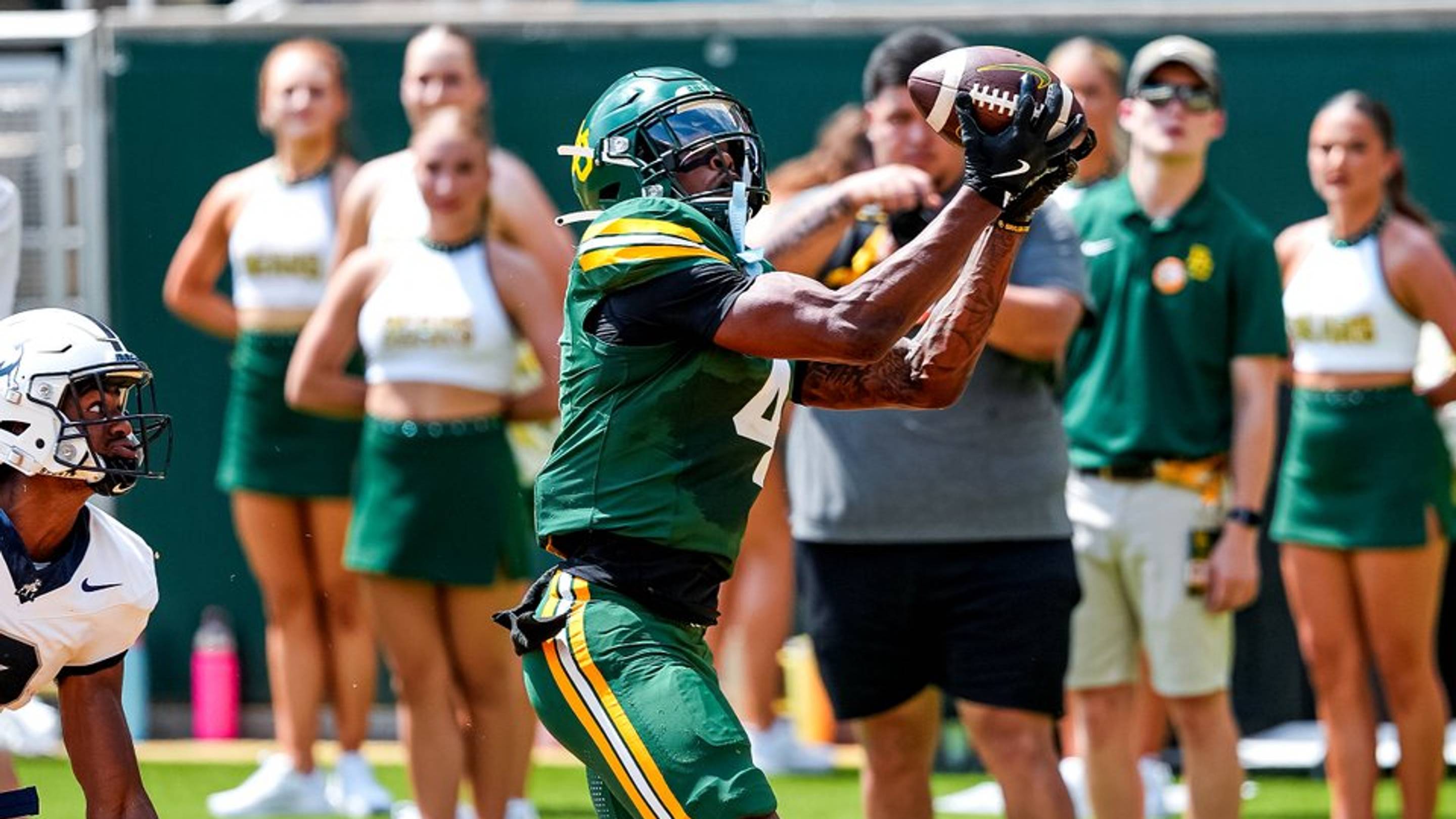 Behind the Scenes: Louis Brown Made Tough Redshirt Decision for Major 2026 Season at Baylor