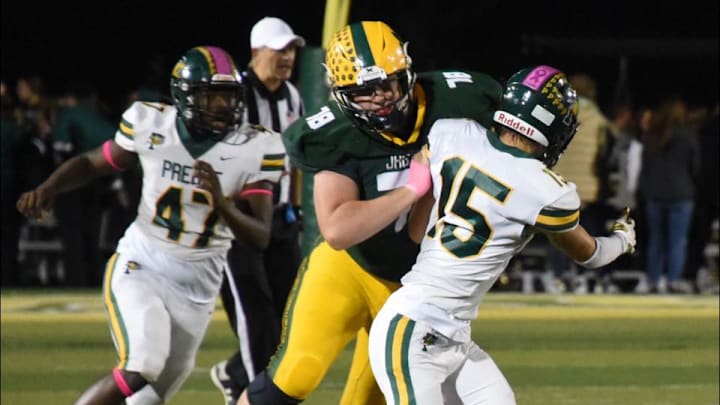 Jaxsen Siudzinski of Ashwaubenon (78) has been voted High School on SI Wisconsin's top returning offensive lineman of 2025