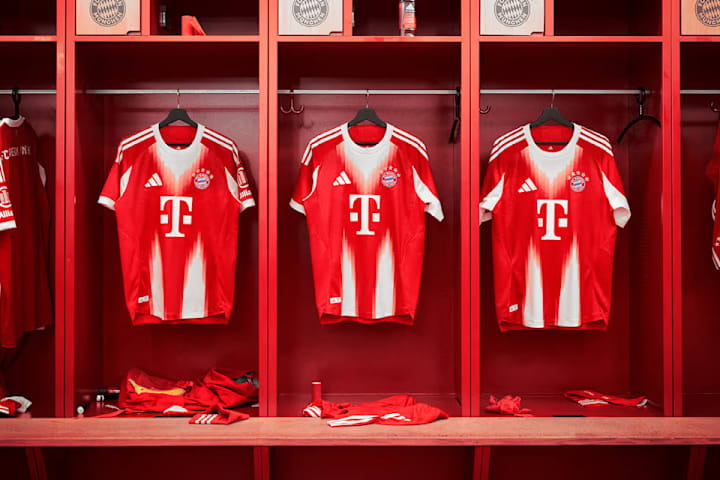 Bayern's 2025/26 home shirt.