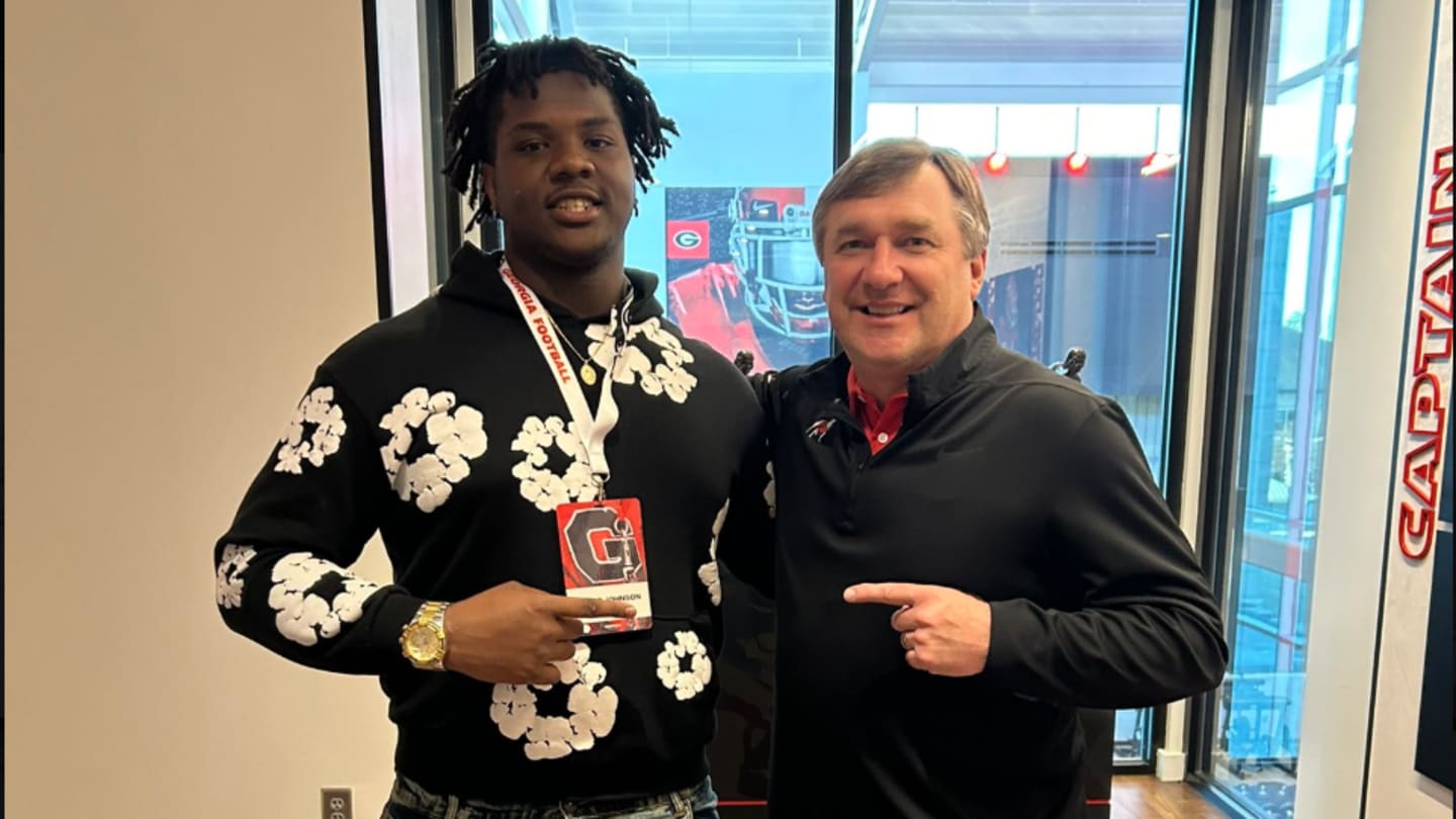 Top Defensive Lineman James Johnson Locks Down Official Visit with Georgia