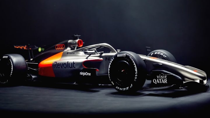 Audi ya se mostró como equipo de Fórmula 1. La marca no promete resultados inmediatos, pero sí revela la filosofía con la que busca construir su proyecto en la parrilla. Audi ya se mostró como equipo de Fórmula 1. La marca no promete resultados inmediatos, pero sí revela la filosofía con la que busca construir su proyecto en la parrilla.