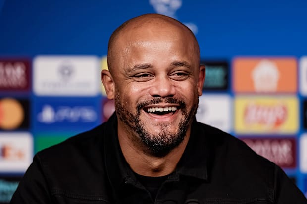 วินเซนต์ คอมปานี หัวหน้าผู้ฝึกสอนบาเยิร์น มิวนิค วินเซนต์ คอมปานี หัวหน้าผู้ฝึกสอนบาเยิร์น มิวนิค