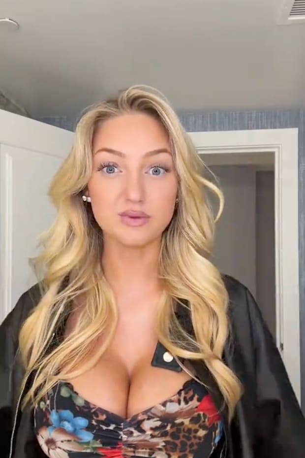 Sydney Thomas wows fans in low-cut top on TikTok