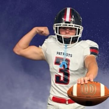 Parkersburg South improved to 2-1 Friday night as the Patriots went on the road and won their second straight game, 35-19, over Woodrow Wilson.