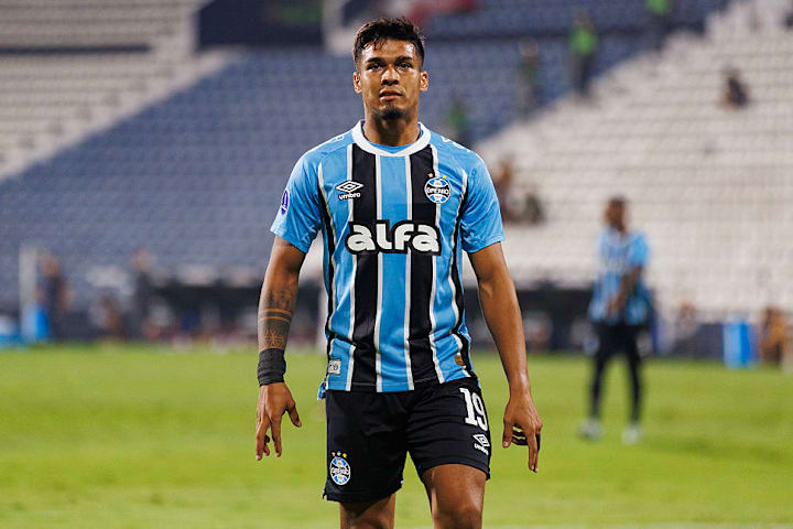 Matías Arezo