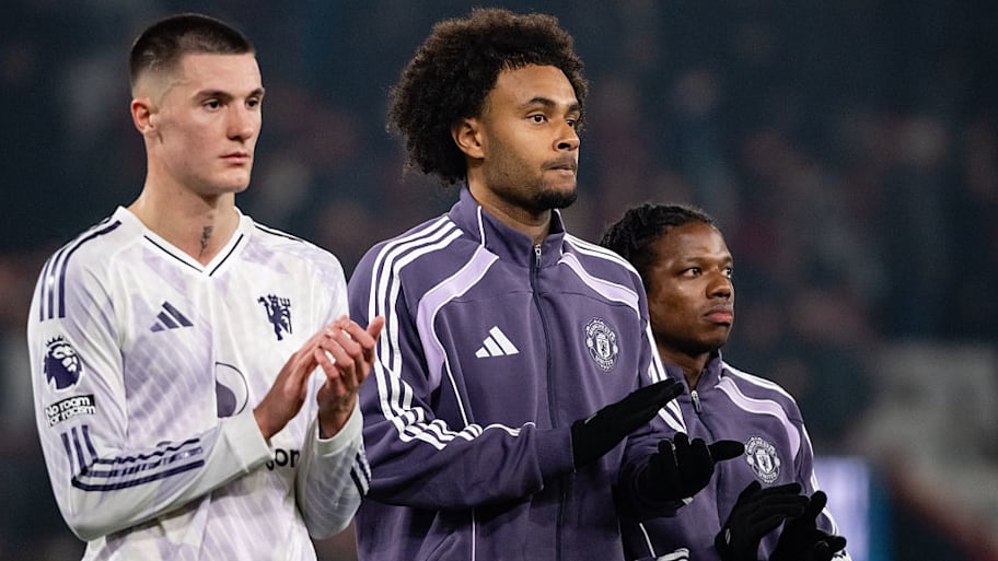 Joshua Zirkzee after a Man Utd game.