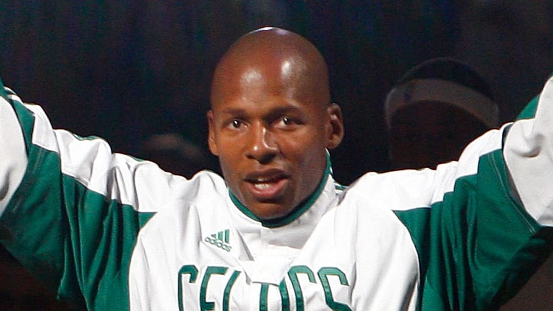 Cleveland Cavaliers v Boston Celtics
