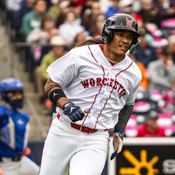 After remaining with the Red Sox after the MLB trade deadline, Jhostynxon Garcia’s star and hobby market could be set to rise.