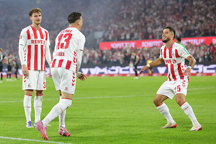 Seltenes Bild: Jusuf Gazibegovic (r.) beim Jubeln auf dem Rasen