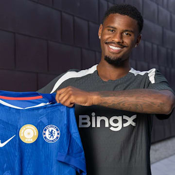 First look at Jorrel Hato as a Chelsea player.