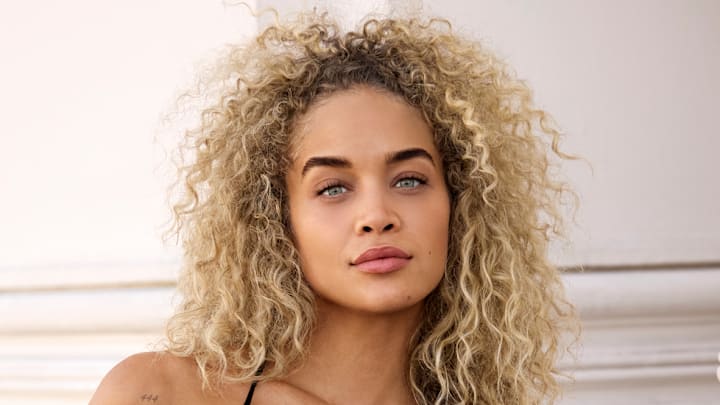 Jasmine Sanders was photographed by Derek Kettela in Switzerland. Jasmine Sanders was photographed by Derek Kettela in Switzerland.