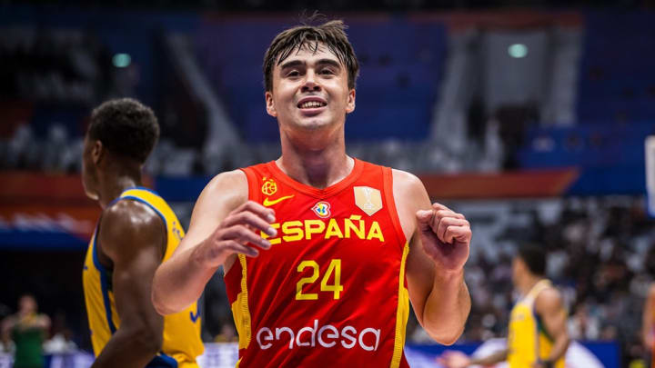 The San Antonio Spurs traded down with the Indiana Pacers to select Spain's Juan Nuñez from Spain. 