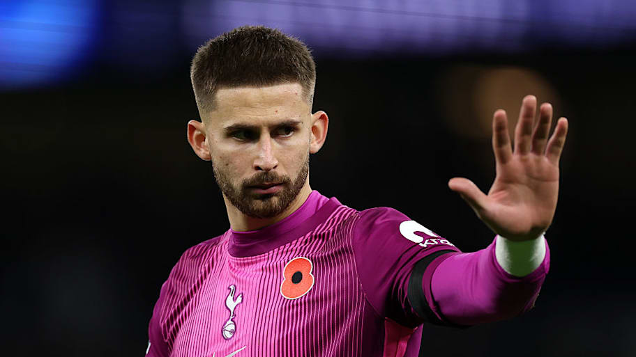Tottenham goalkeeper Guglielmo Vicario