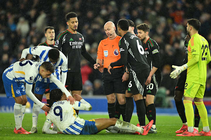 Joao Pedro, Gabriel, William Saliba, Anthony Taylor, Jorginho
