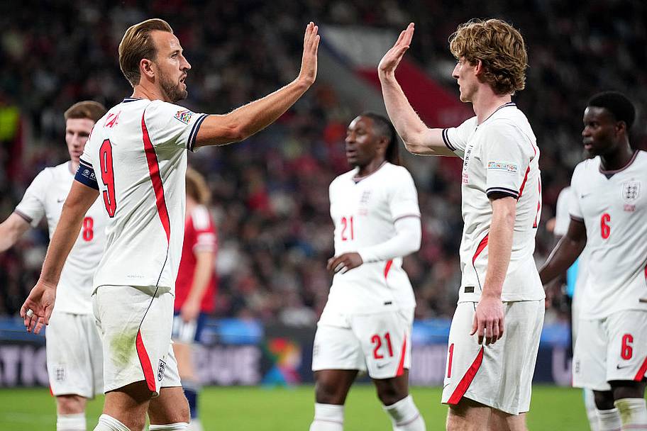 Harry Kane, Anthony Gordon