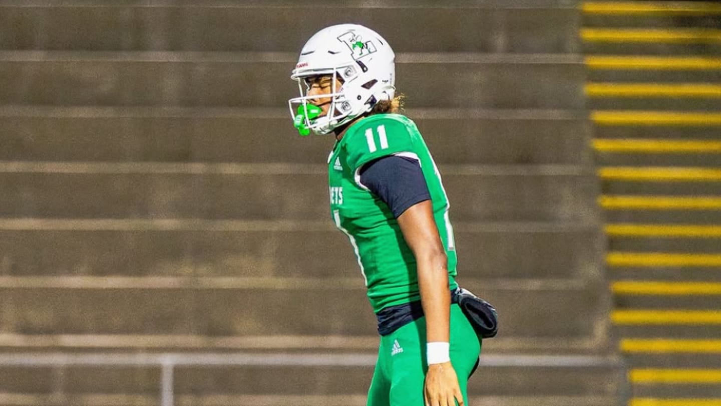 Oregon Ducks' Akili Smith Jr. Leads Team to California State Championship