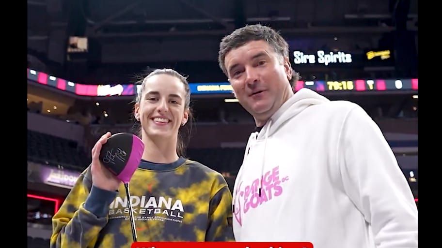 Bubba Watson and Caitlin Clark meet before Indiana Fever game. | @IndianaFever / X