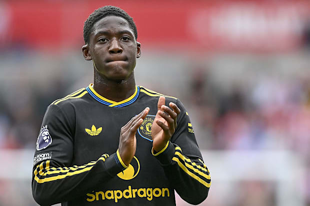 คอบบี้ ไมนู