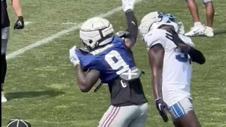 Malik Nabors and Kerby Joseph fight at Giants - Lions joint practice. 