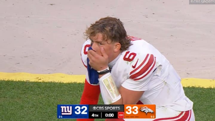 Giants' Jaxson Dart watched the Broncos score the game-winning field goal to pull off an incredible comeback victory. Giants' Jaxson Dart watched the Broncos score the game-winning field goal to pull off an incredible comeback victory.