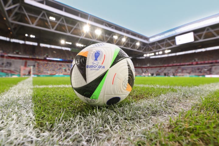 Fortuna Düsseldorf v 1. FC Nürnberg - Second Bundesliga