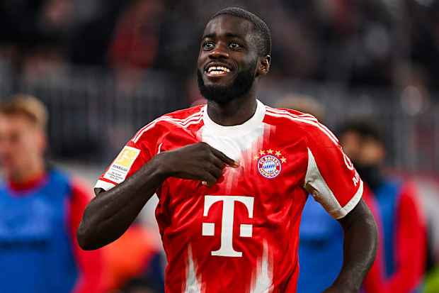 ดาโยต์ อูปาเมคาโน่