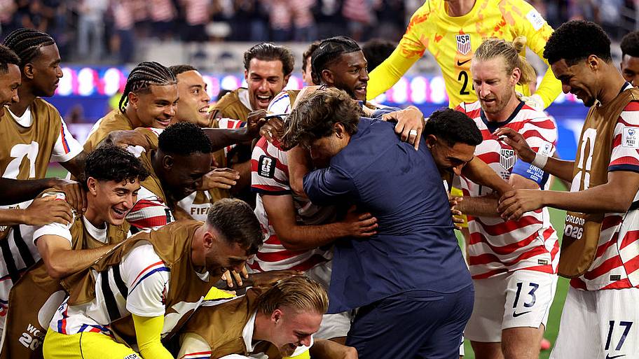 USMNT celebrating