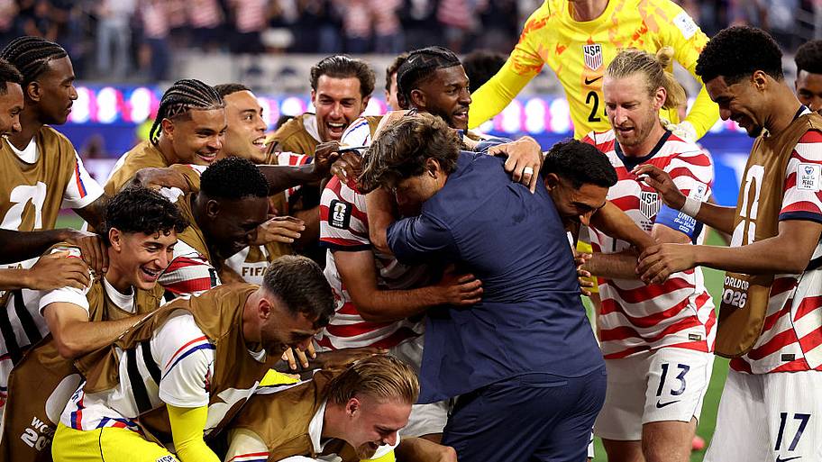 USMNT celebrating