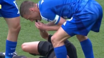Jamie Vardy takes matters into his own hands to stop play.