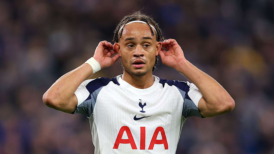 Tottenham midfielder Xavi Simon