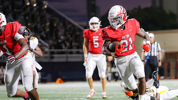 Milton running back TJ Lester running against American Heritage 